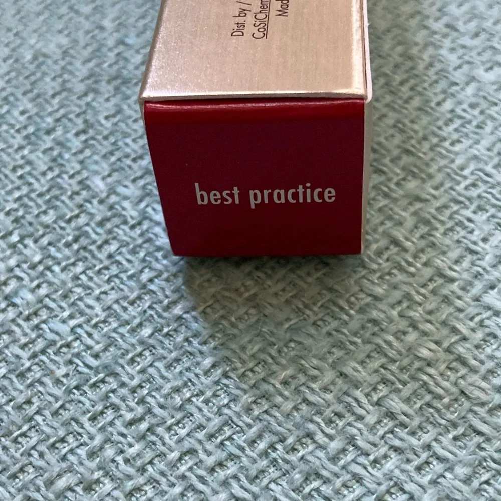NIB Stila Beauty Boss Lip Gloss in Best Practice